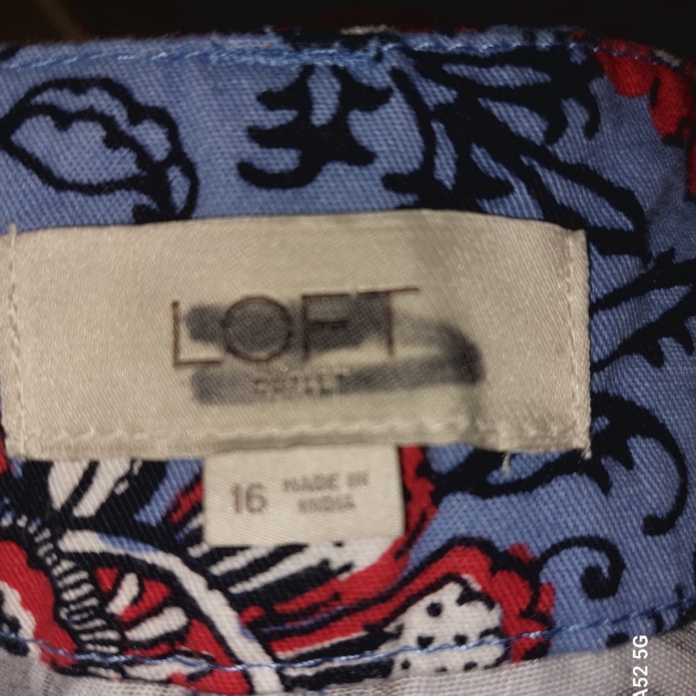 LOFT Ladies shorts - Picture 8 of 9